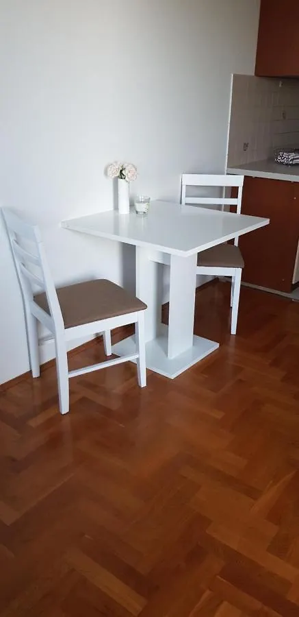 Apartment Sunshine Pula 0*,  Kroatien