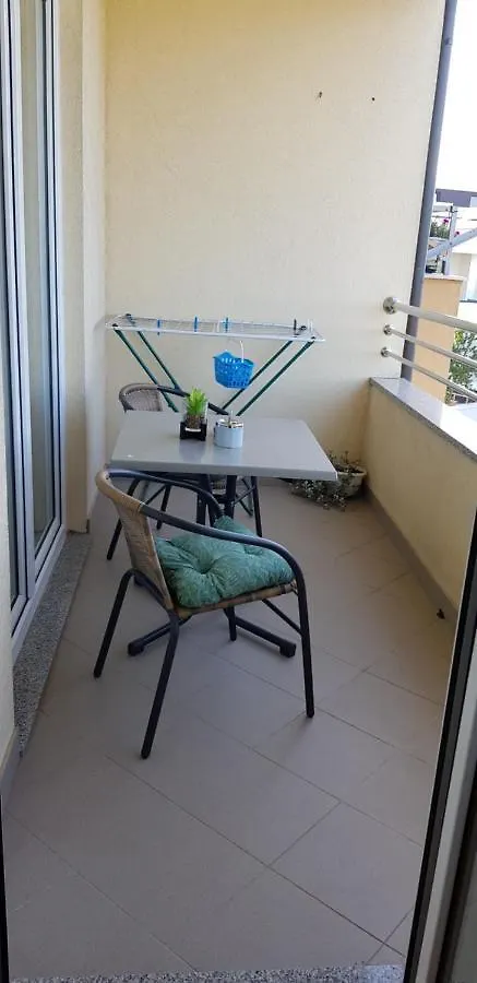 Apartment Sunshine Pula 0*,